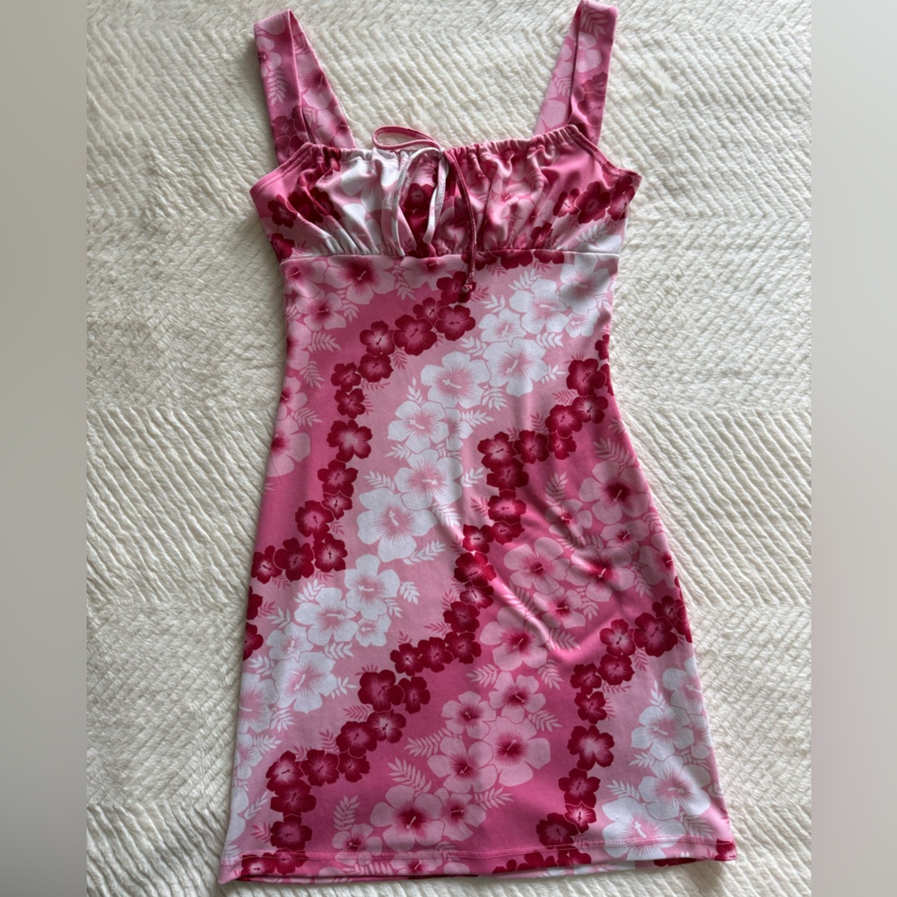Mariposa Pink and White Floral sun dress